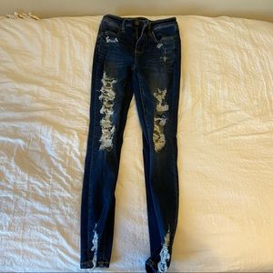 SOLD-American Eagle Skinny Jeans